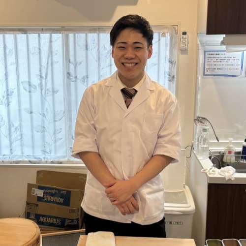 角田正太シェフ｜出張専門の本格寿司を自宅で